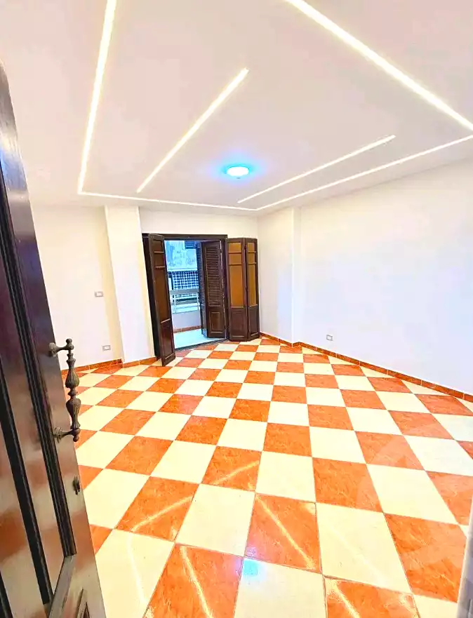 https://aqarmap.com.eg/ar/listing/6933352-for-sale-alexandria-sydy-bshr-sydy-bshr-bhry-shr-mhmwd-l-yswy