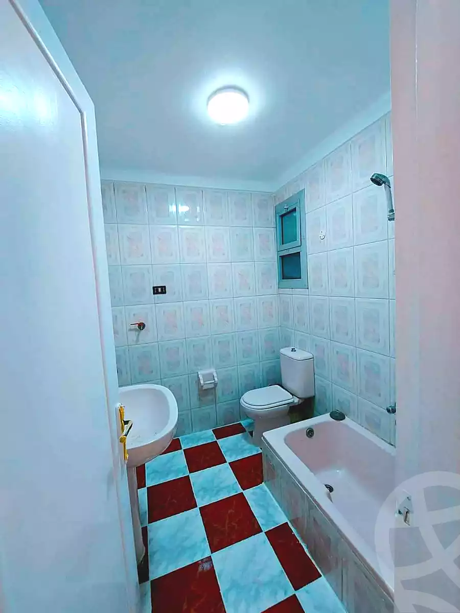 https://aqarmap.com.eg/ar/listing/6930023-for-sale-alexandria-al-agamy-shataa-el-nakheel-street-59