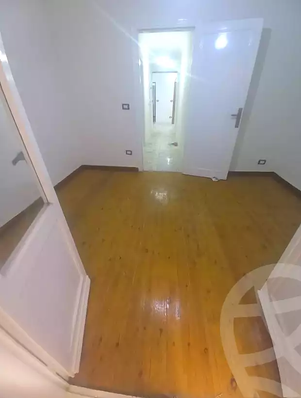 https://aqarmap.com.eg/ar/listing/6933539-for-sale-alexandria-el-mandara-alex-el-mandara-bahri
