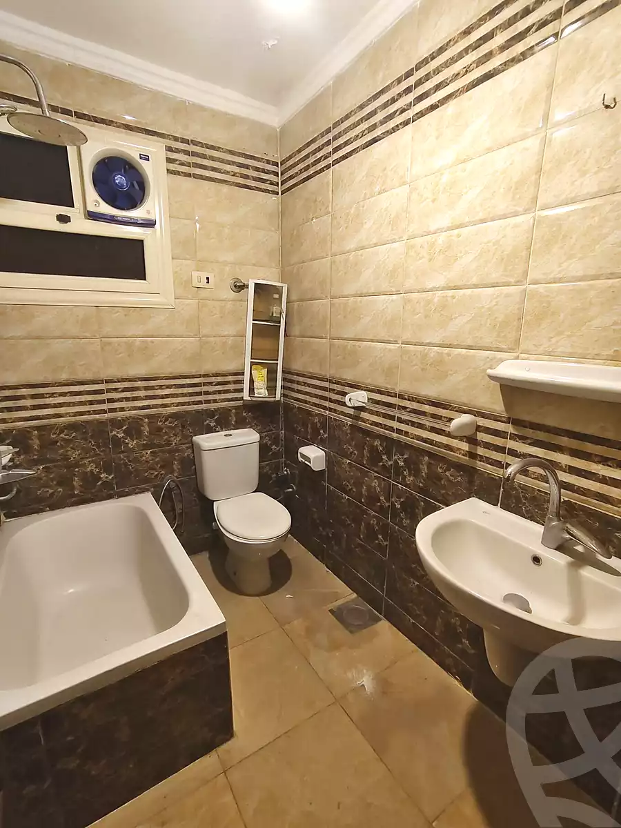 https://aqarmap.com.eg/en/listing/6933663-for-sale-alexandria-el-asafra-l-sfr-bhry-atlas-st