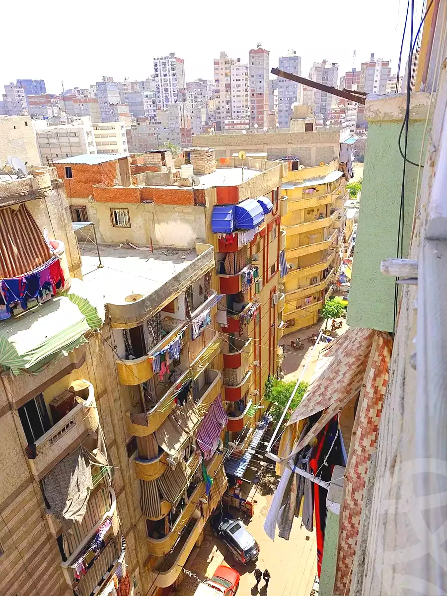 https://aqarmap.com.eg/ar/listing/6933687-for-sale-alexandria-el-asafra-l-sfr-qbly