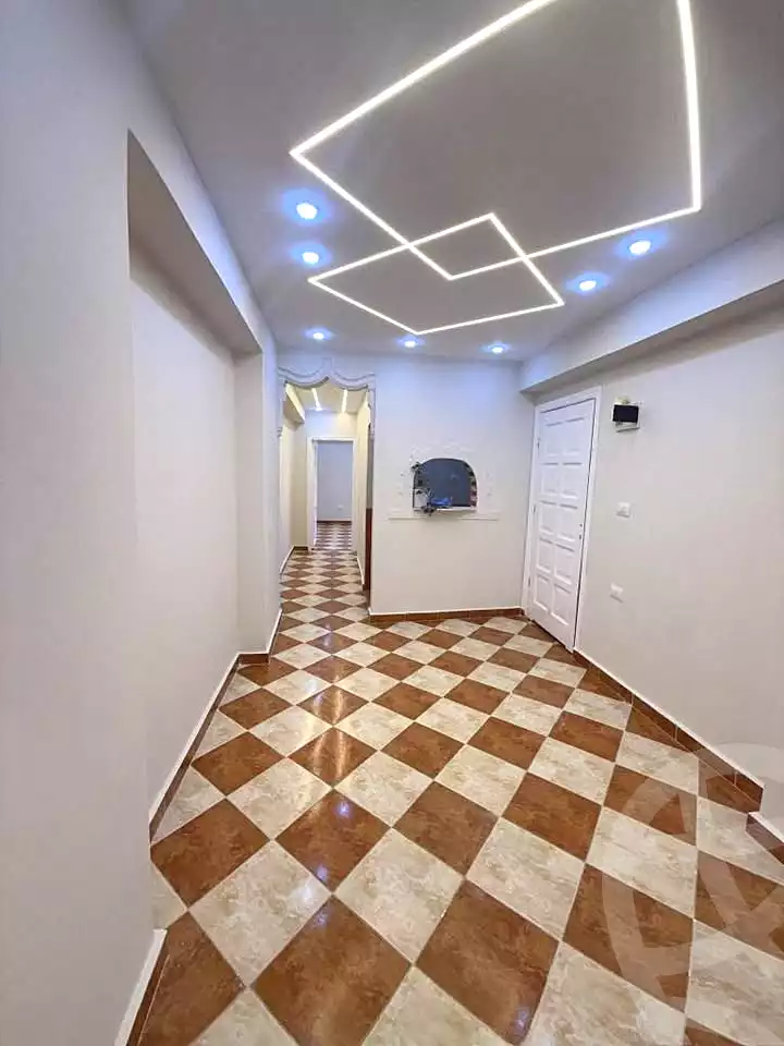 https://aqarmap.com.eg/ar/listing/6934652-for-sale-alexandria-el-asafra-l-sfr-qbly