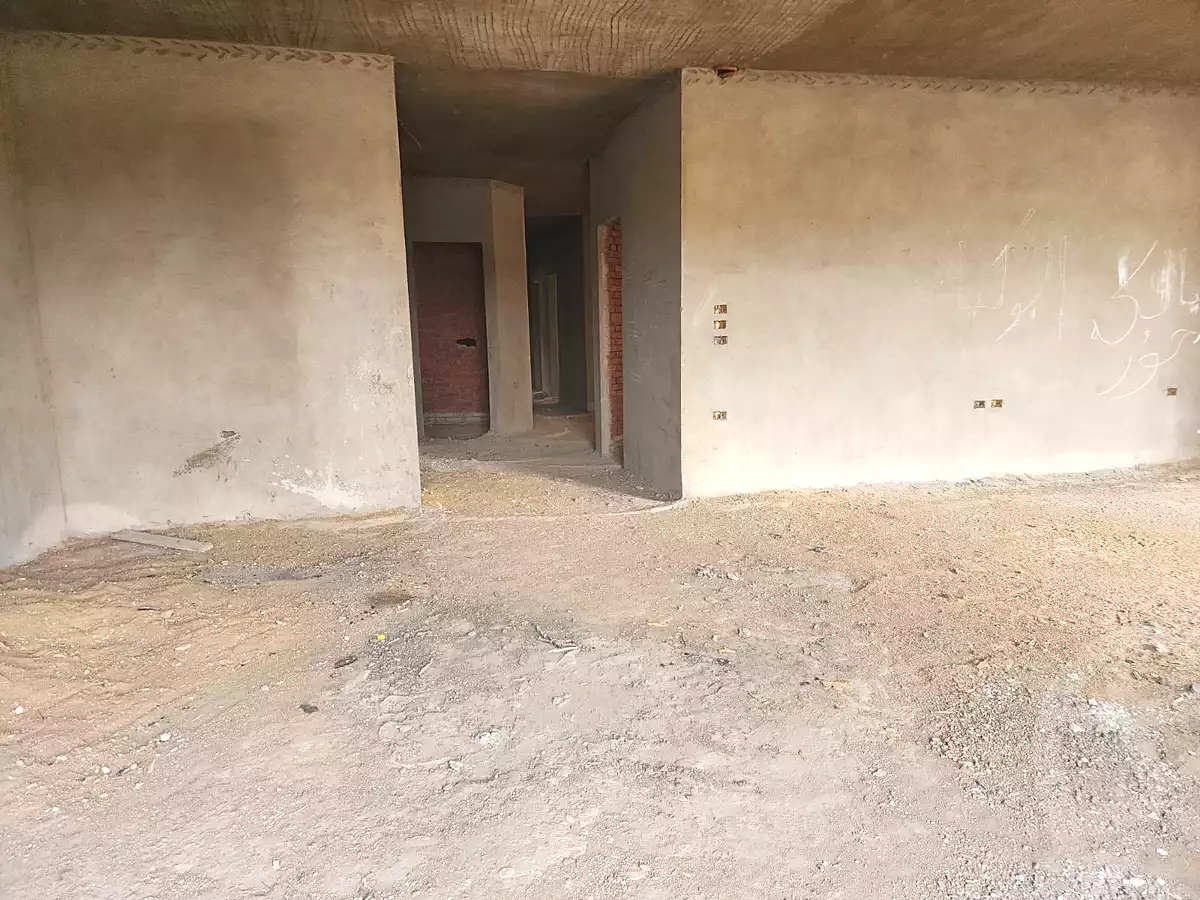 https://aqarmap.com.eg/ar/listing/6934748-for-sale-cairo-new-cairo-gharb-el-golf-emtedad-gharb-el-golf