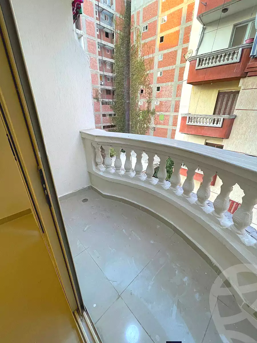 https://aqarmap.com.eg/ar/listing/6935197-for-sale-alexandria-al-agamy-lbytsh-shahr-al-assal-st