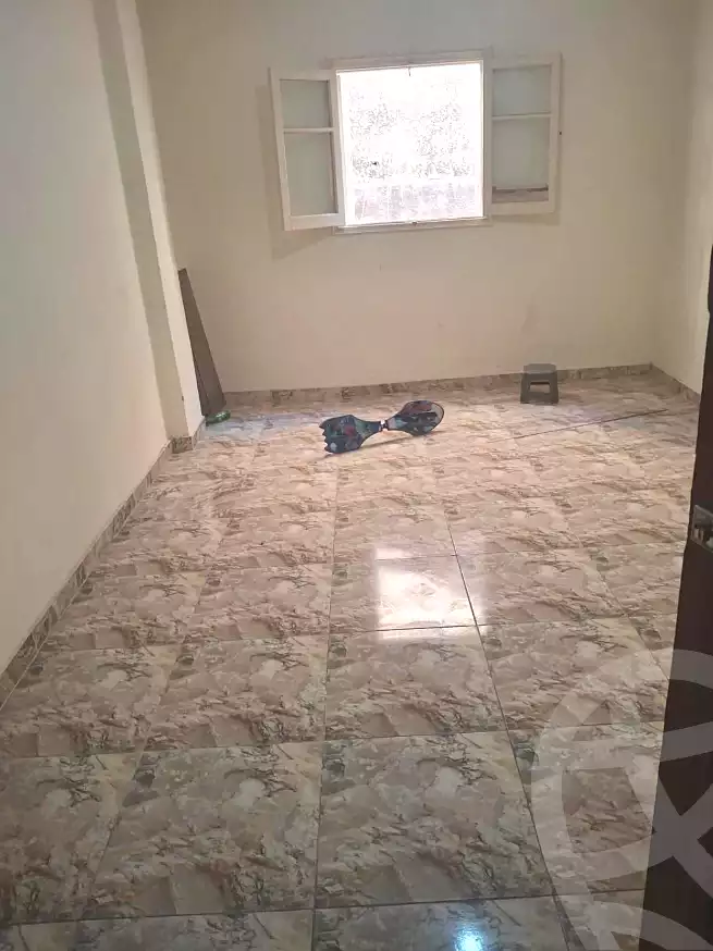 https://aqarmap.com.eg/ar/listing/6935545-for-sale-alexandria-el-asafra-salman-el-farsi-st
