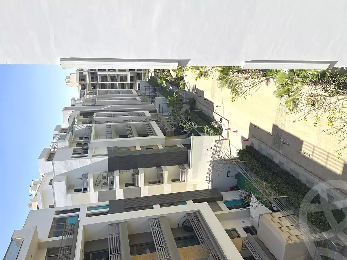 https://aqarmap.com.eg/ar/listing/6935500-for-sale-cairo-new-cairo-compounds-dh-ykwn-2-ryzydns-styl-hwm