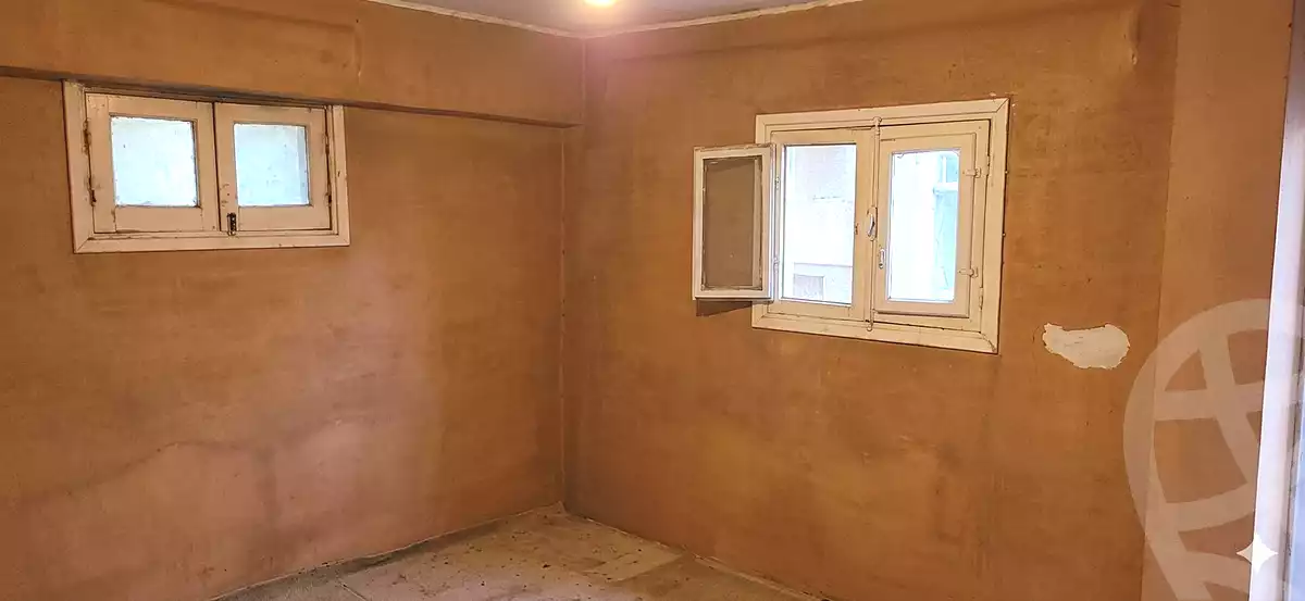 https://aqarmap.com.eg/ar/listing/6935652-for-rent-cairo-downtown-abdeen-zoukak-al-kahera