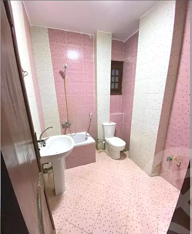 https://aqarmap.com.eg/ar/listing/6935826-for-rent-cairo-faisal-shareaa-el-malek-fasel