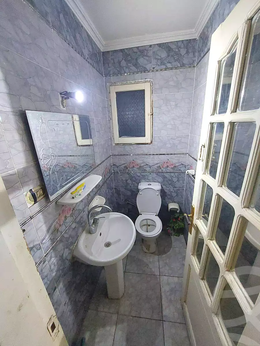 https://aqarmap.com.eg/en/listing/6936081-for-sale-alexandria-sydy-bshr-sydy-bshr-bhry-shr-mhmwd-l-yswy