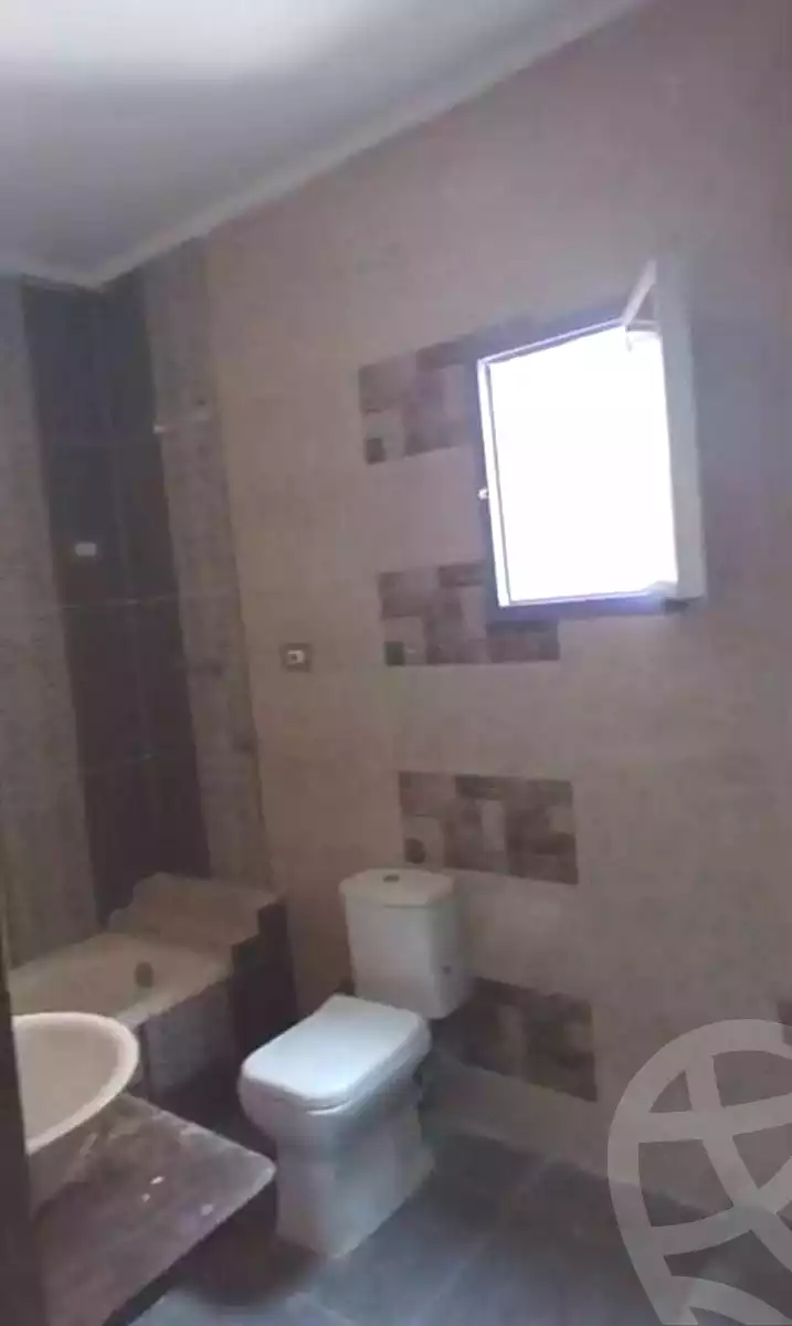 https://aqarmap.com.eg/en/listing/6936118-for-sale-alexandria-lsywf-abd-el-fattah-el-shashaei-st