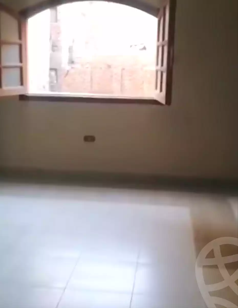 https://aqarmap.com.eg/ar/listing/6936250-for-sale-cairo-ain-shams-ain-shams-el-sharkia