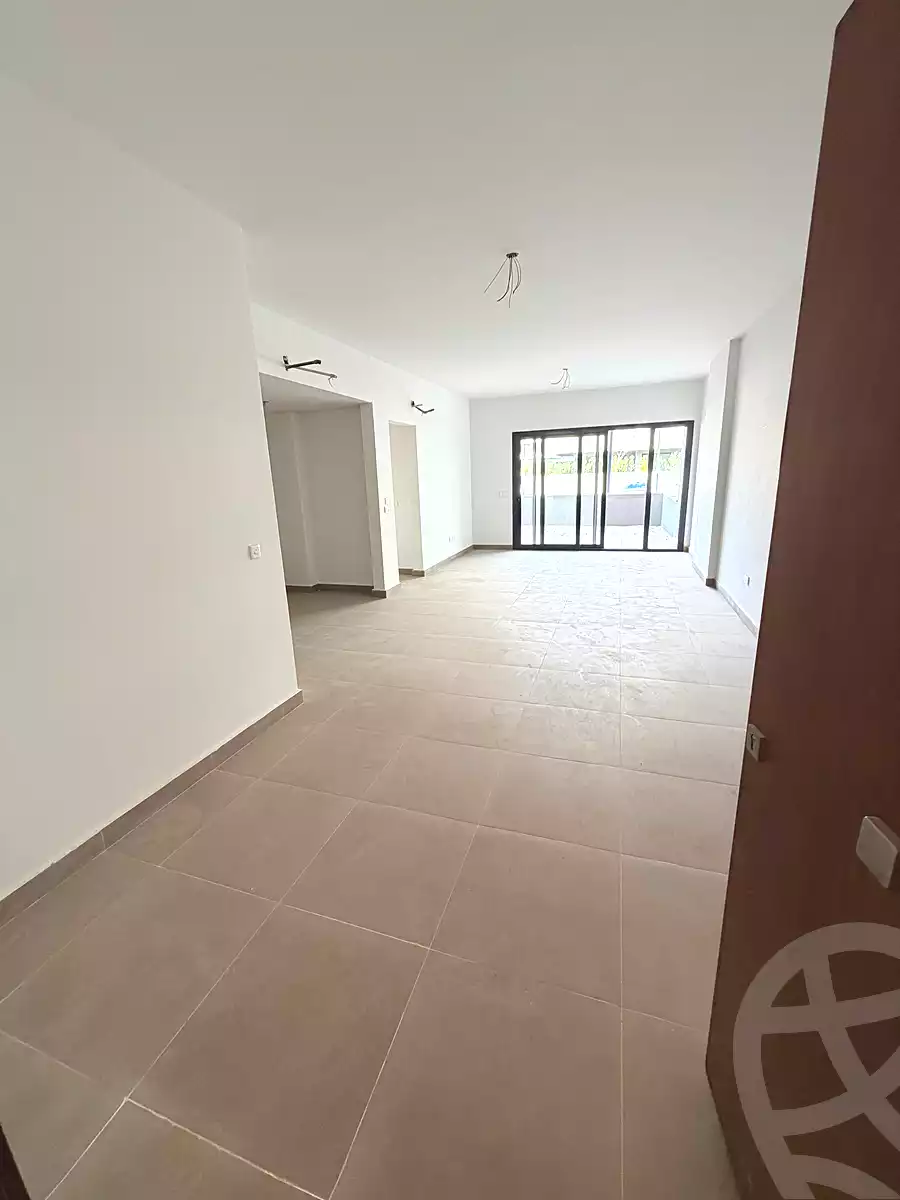 https://aqarmap.com.eg/ar/listing/6931733-for-sale-cairo-el-shorouk-compounds-al-burouj-compound-imkan