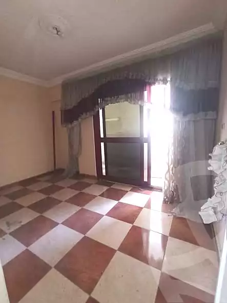 https://aqarmap.com.eg/ar/listing/6936707-for-sale-alexandria-sydy-bshr-sydy-bshr-bhry-shr-mhmd-njyb