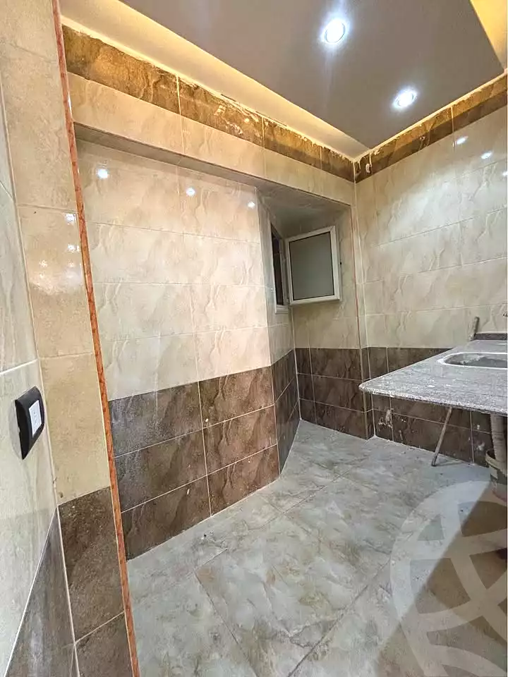 https://aqarmap.com.eg/ar/listing/6937987-for-sale-alexandria-sydy-bshr-sydy-bshr-bhry-shr-mhmwd-l-yswy