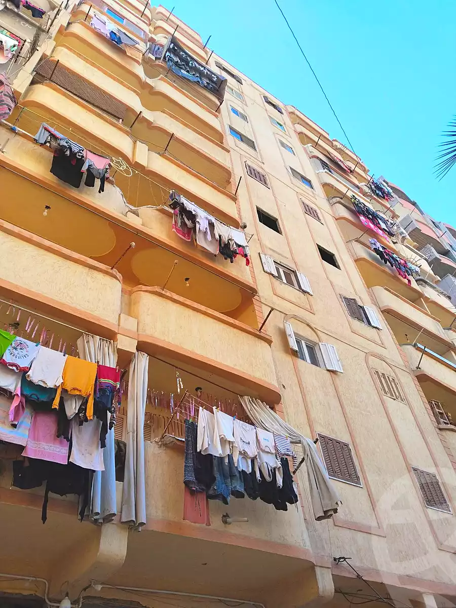 https://aqarmap.com.eg/ar/listing/6938025-for-sale-alexandria-al-agamy-el-hanouvel-al-haded-we-al-soulb-st