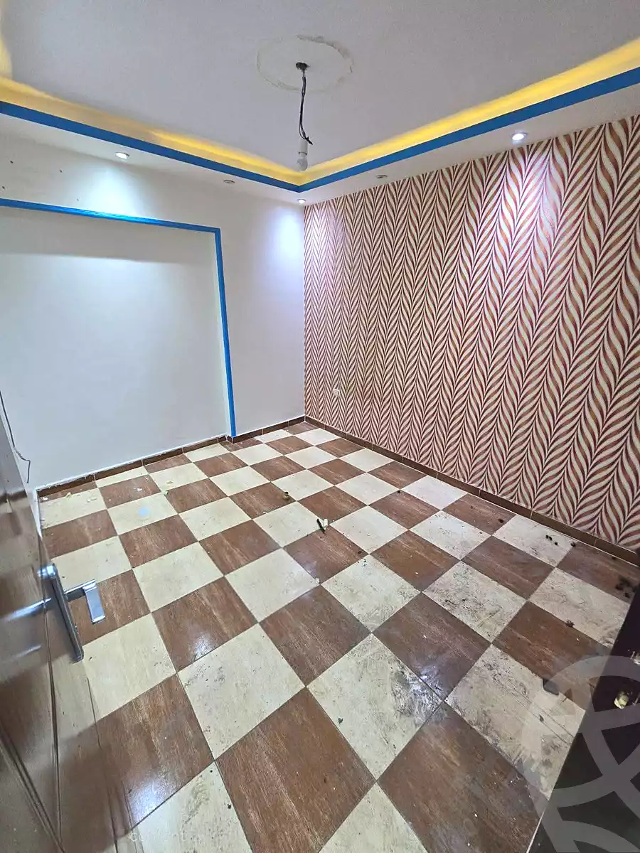 https://aqarmap.com.eg/en/listing/6938284-for-sale-alexandria-el-asafra-salman-el-farsi-st