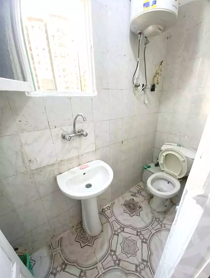 https://aqarmap.com.eg/ar/listing/6938438-for-sale-alexandria-miami-street-57