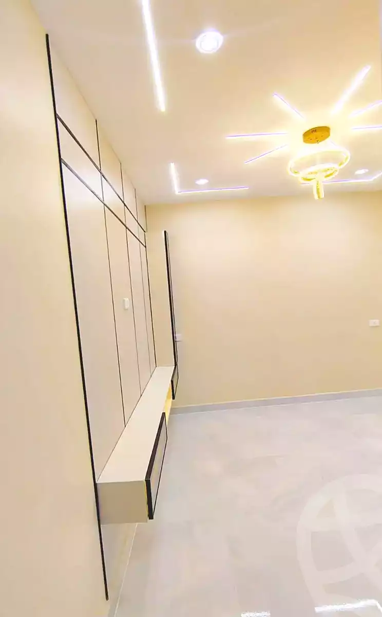 https://aqarmap.com.eg/en/listing/6938457-for-sale-alexandria-al-agamy-el-hanouvel