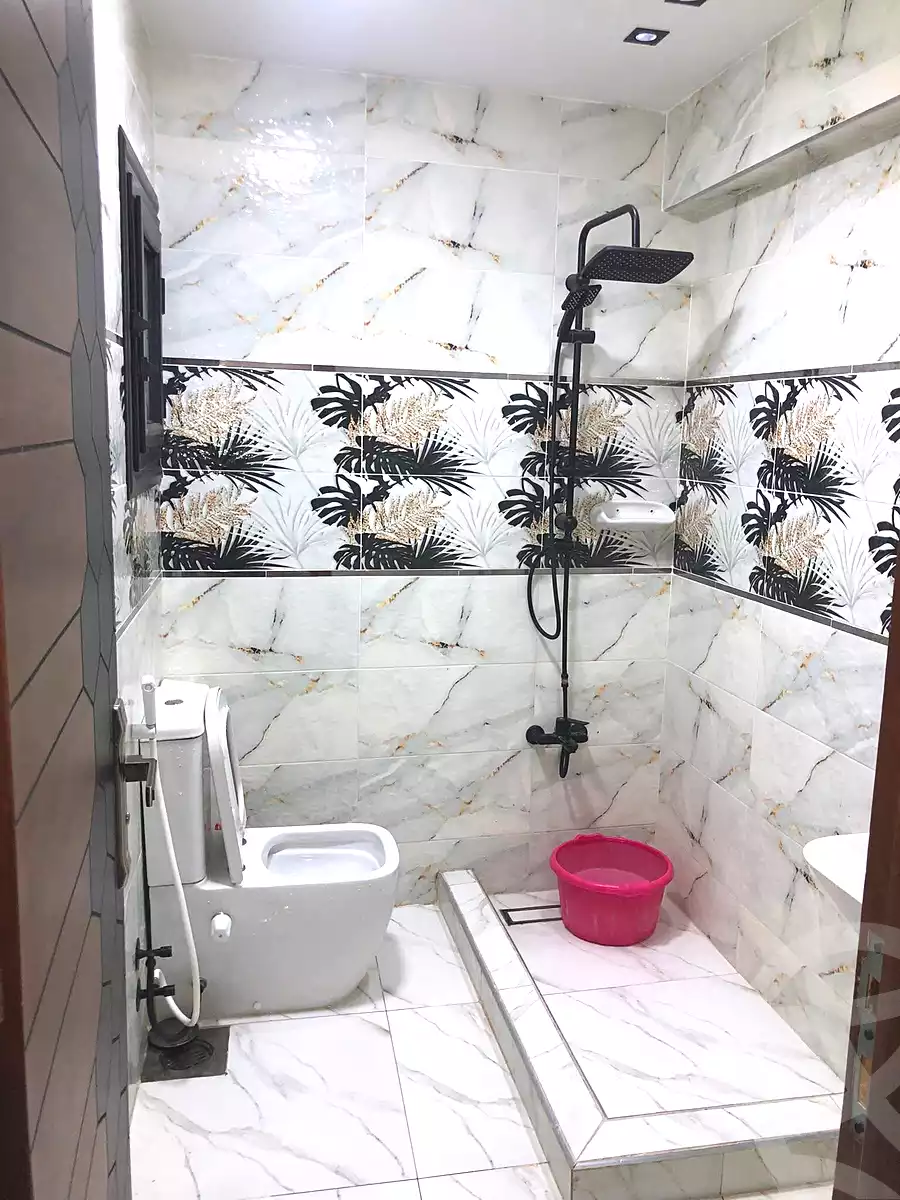 https://aqarmap.com.eg/ar/listing/6938711-for-sale-alexandria-alhadara-lhdr-qbly