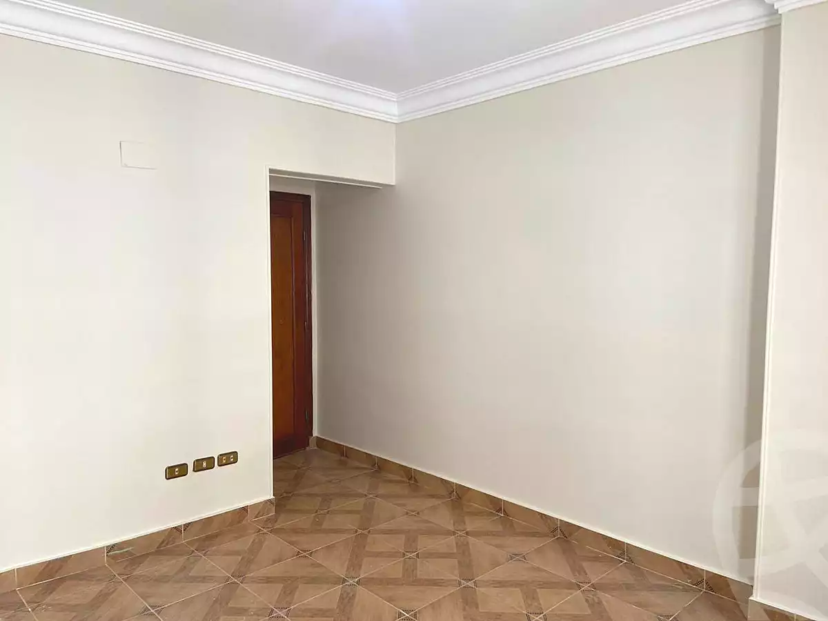 https://aqarmap.com.eg/ar/listing/6938774-for-rent-cairo-el-maadi-compounds-maadi-grand-city