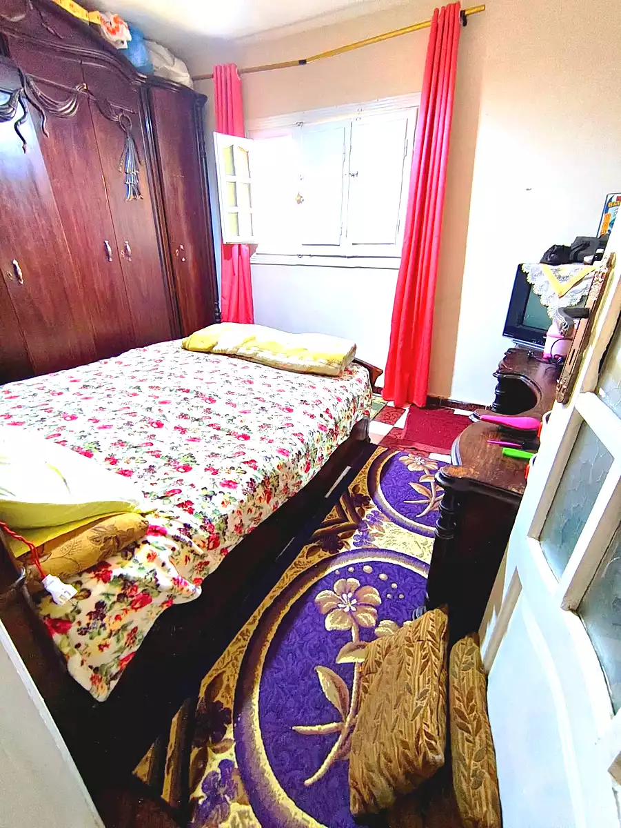 https://aqarmap.com.eg/ar/listing/6939113-for-sale-alexandria-el-asafra-l-sfr-qbly-el-maahad-el-dini-st