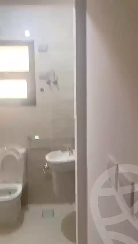 شقة بـ٣ غرف نوم في فيفث سكوير المراسم، صورة ٨ من ١٧