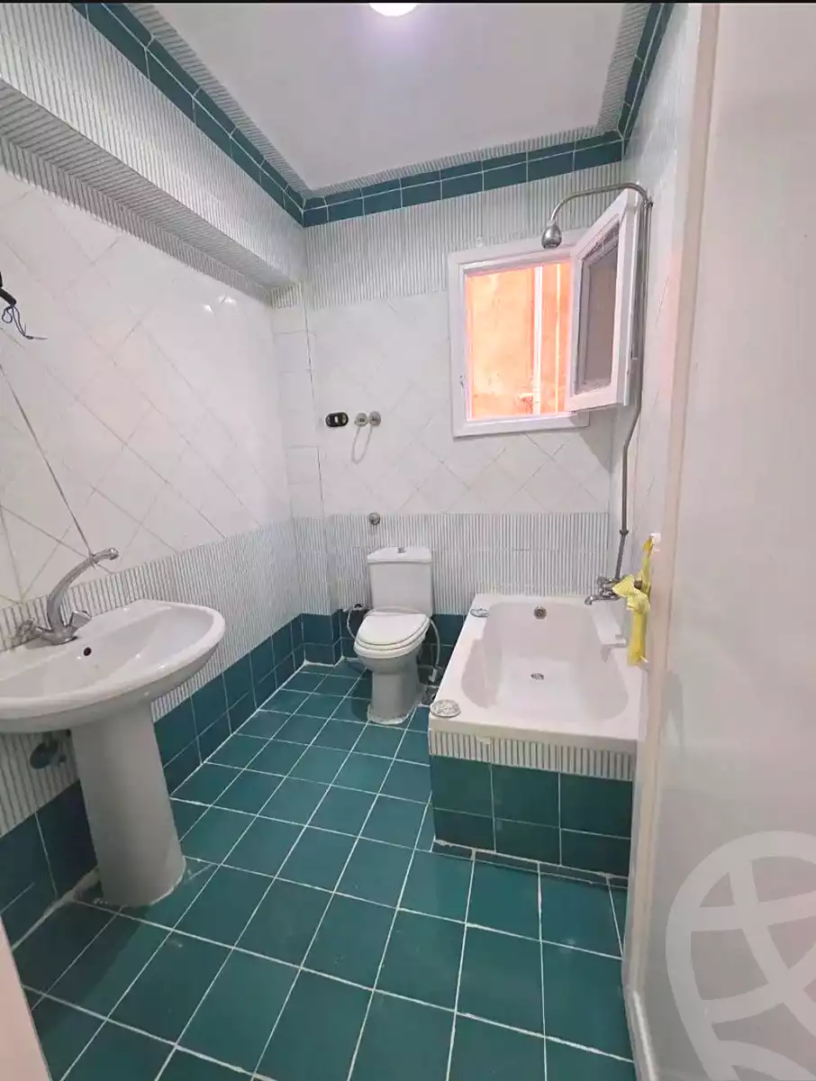 https://aqarmap.com.eg/en/listing/6939587-for-sale-alexandria-al-agamy-shataa-el-nakheel