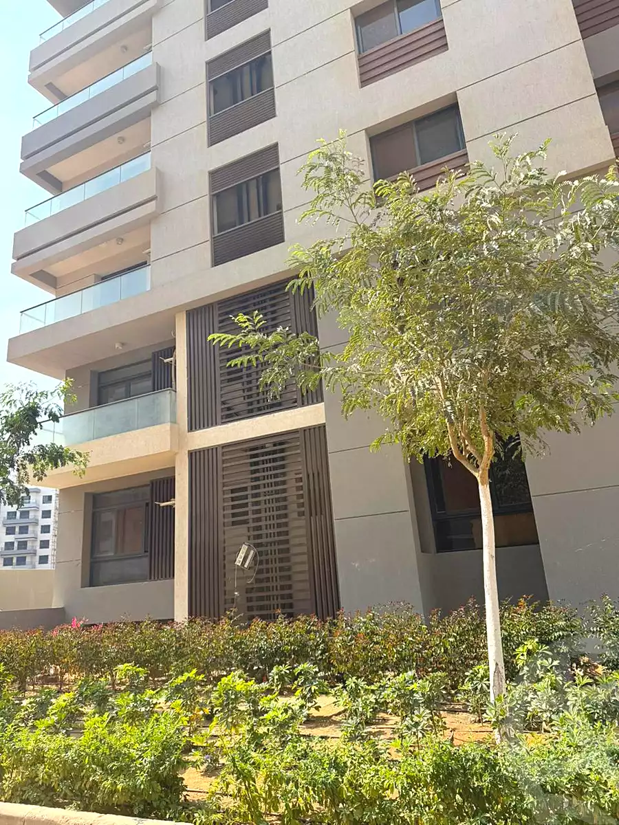 https://aqarmap.com.eg/ar/listing/6939604-for-sale-cairo-new-administrative-capital-mntq-lmstthmryn-blw-fyrt