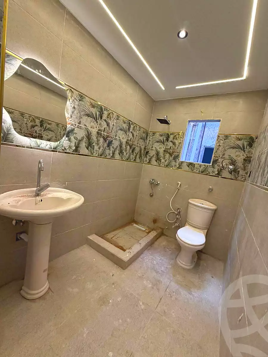 https://aqarmap.com.eg/en/listing/6939931-for-sale-alexandria-sydy-bshr-sydy-bshr-bhry-shr-khld-bn-lwlyd