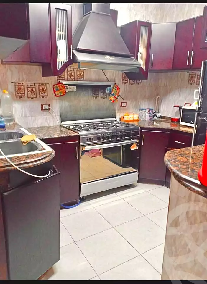 https://aqarmap.com.eg/ar/listing/6939964-for-sale-cairo-faisal-el-matbeaa-amr-ibn-al-aas-st