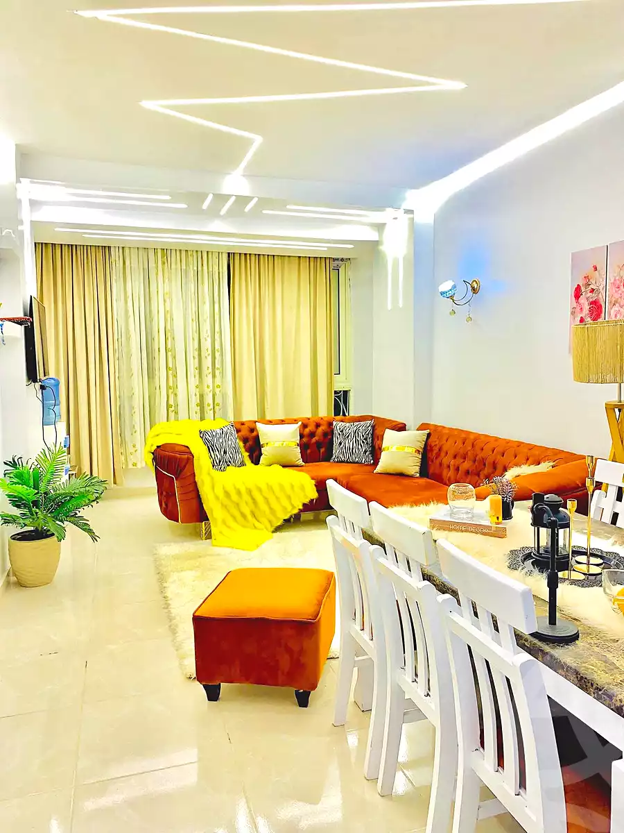 https://aqarmap.com.eg/en/listing/6939980-for-sale-cairo-helwan-hadayek-helwan-nile-corniche-st