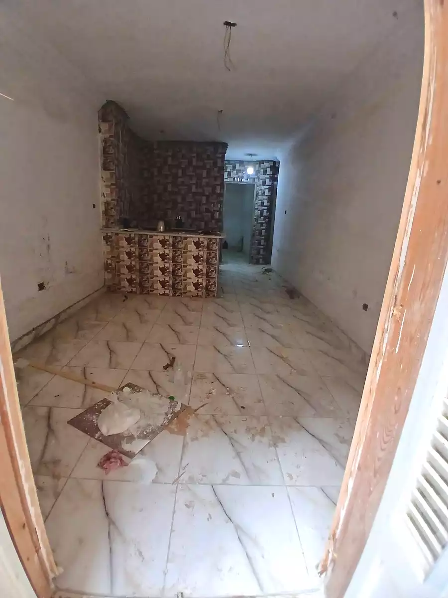 https://aqarmap.com.eg/ar/listing/6940229-for-sale-alexandria-al-agamy-el-hanouvel