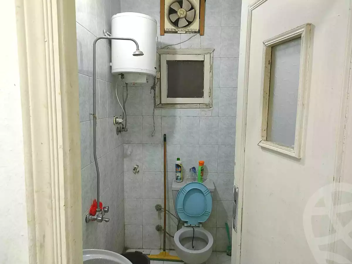 https://aqarmap.com.eg/ar/listing/6940354-for-sale-alexandria-miami-khld-bn-lwlyd