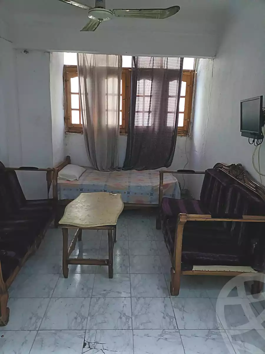 https://aqarmap.com.eg/ar/listing/6940354-for-sale-alexandria-miami-khld-bn-lwlyd