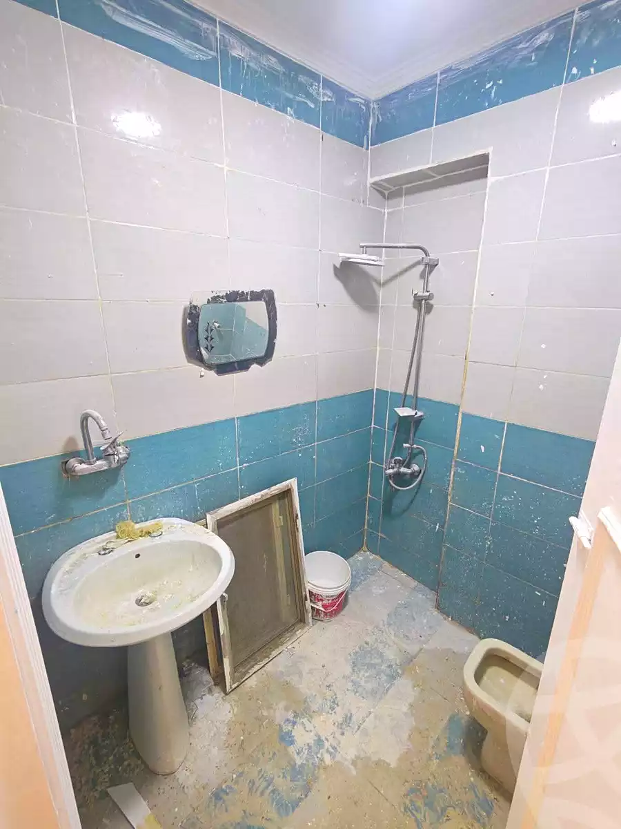 https://aqarmap.com.eg/en/listing/6940463-for-sale-alexandria-al-agamy-el-hanouvel