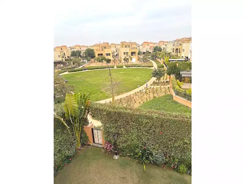 https://aqarmap.com.eg/ar/listing/6940472-for-sale-cairo-new-cairo-compounds-mivida-mivida-parcel-23