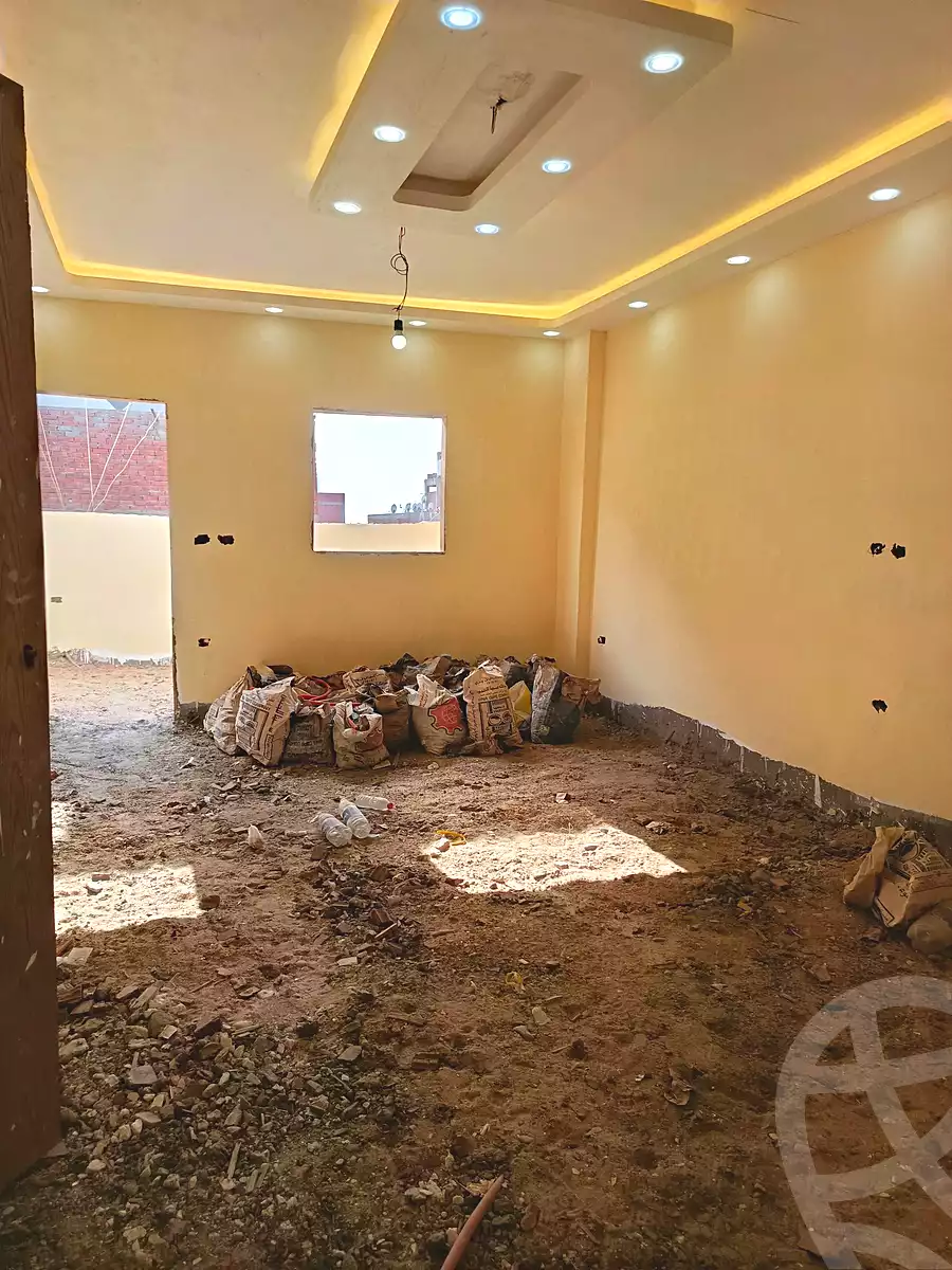 https://aqarmap.com.eg/en/listing/6940785-for-sale-cairo-helwan-hadayek-helwan-el-eshrein-st