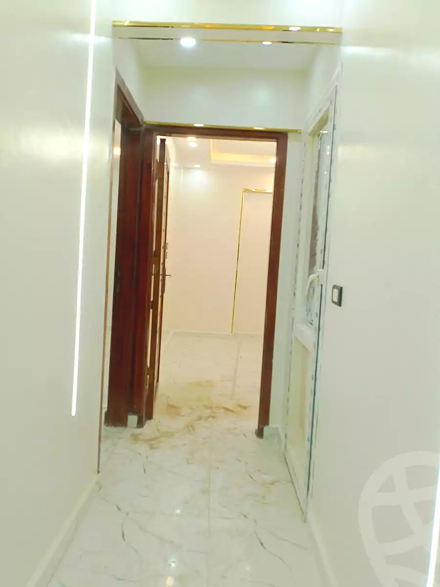 https://aqarmap.com.eg/ar/listing/6940854-for-sale-cairo-elnozha-Streettt-27