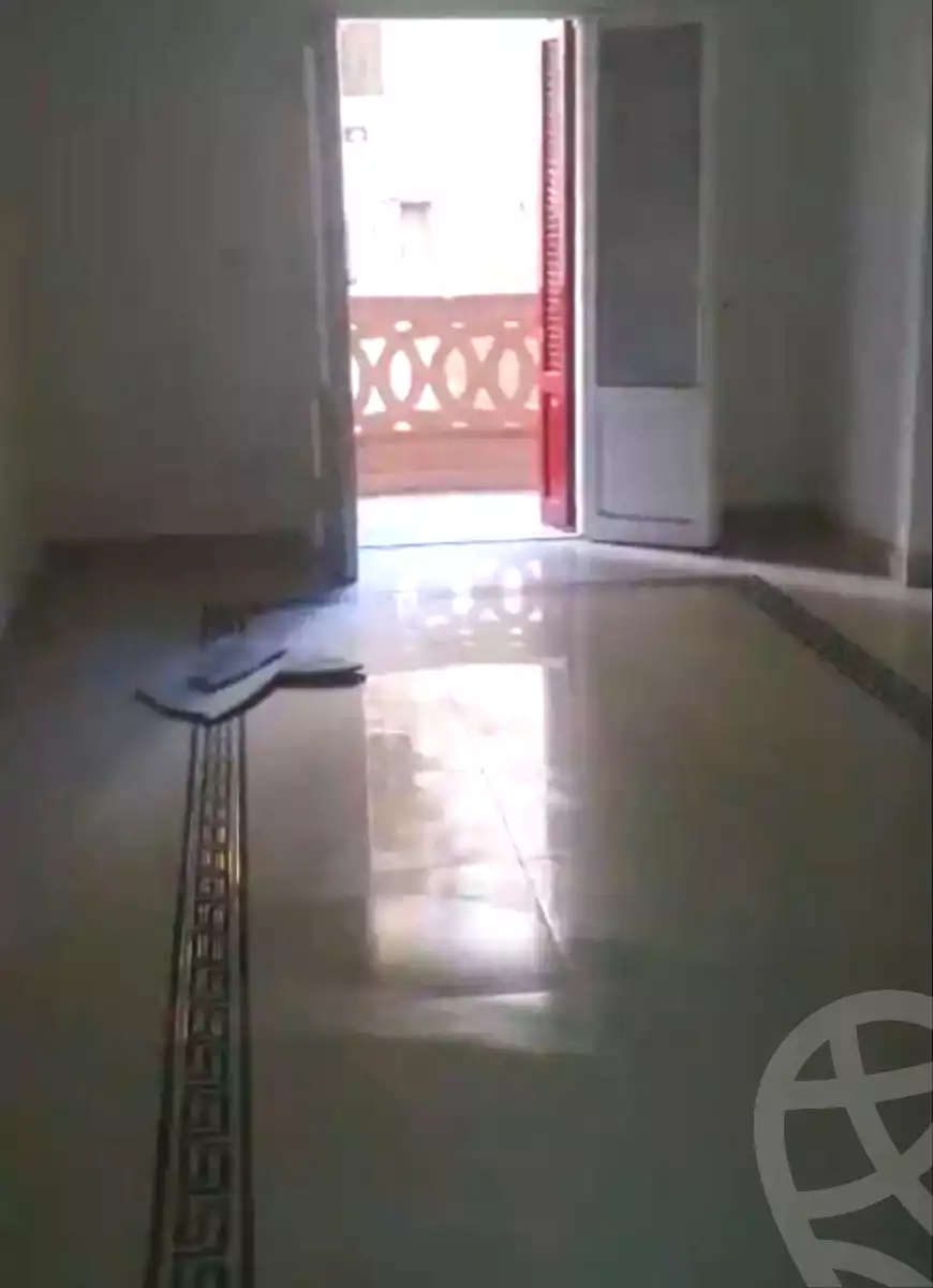 https://aqarmap.com.eg/ar/listing/6941089-for-rent-alexandria-ganaklis