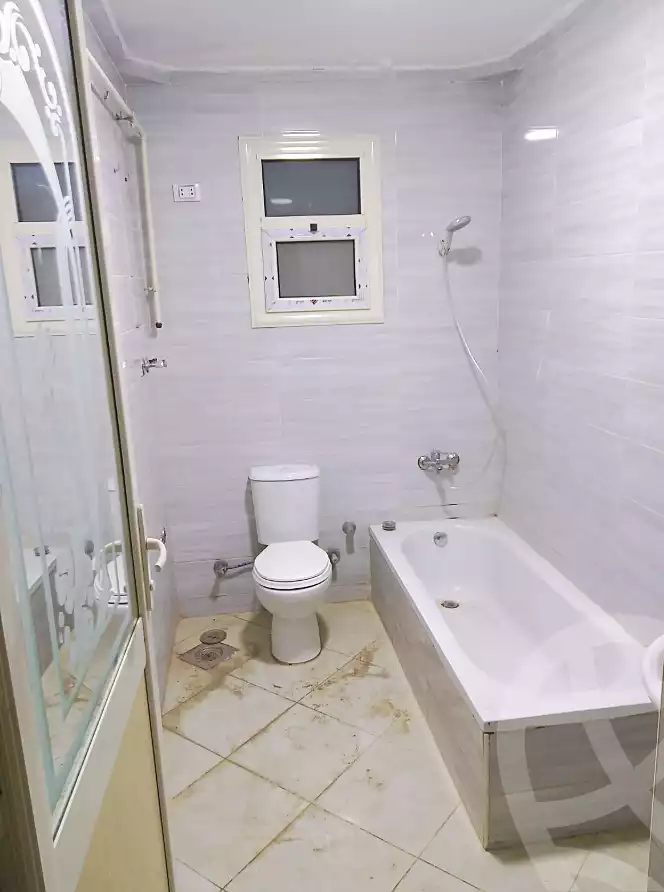 https://aqarmap.com.eg/ar/listing/6941298-for-rent-cairo-ain-shams-ain-shams-el-sharkia-el-eshrein-stt