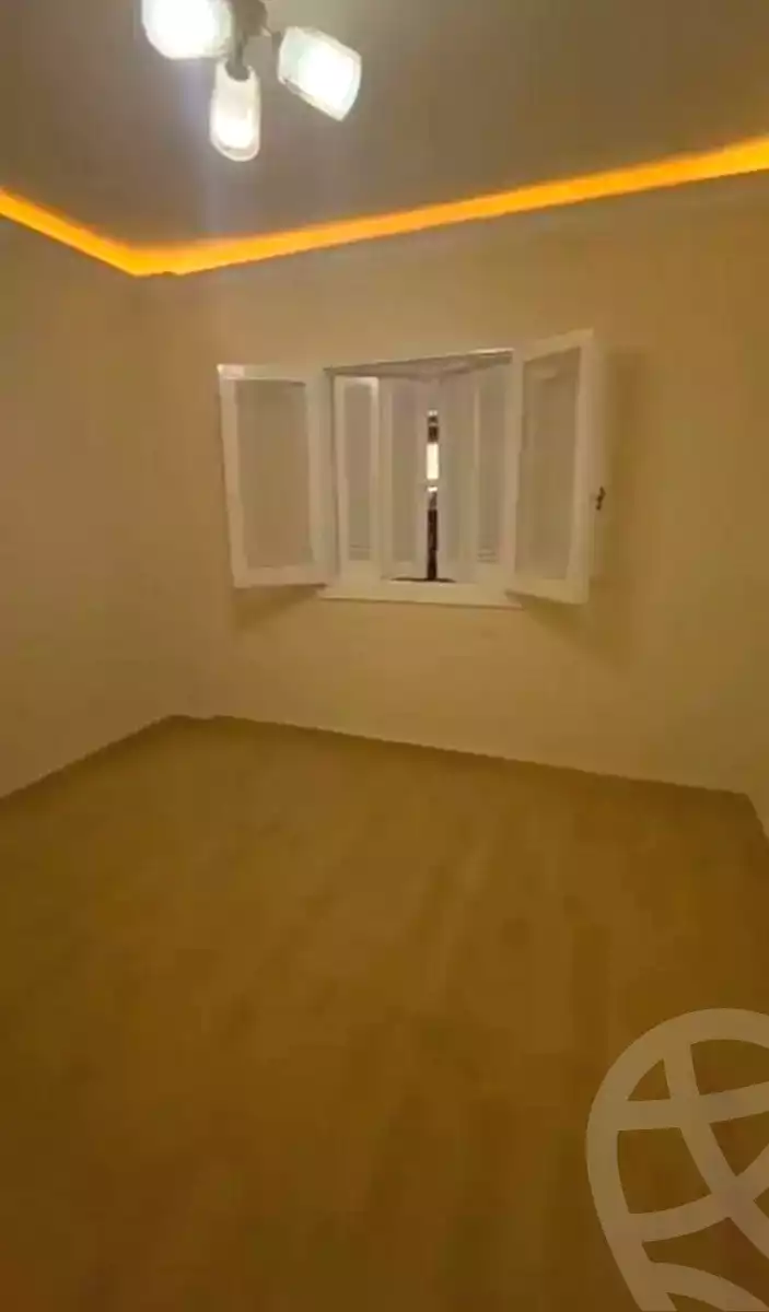 https://aqarmap.com.eg/ar/listing/6941898-for-sale-alexandria-sydy-bshr-sydy-bshr-bhry