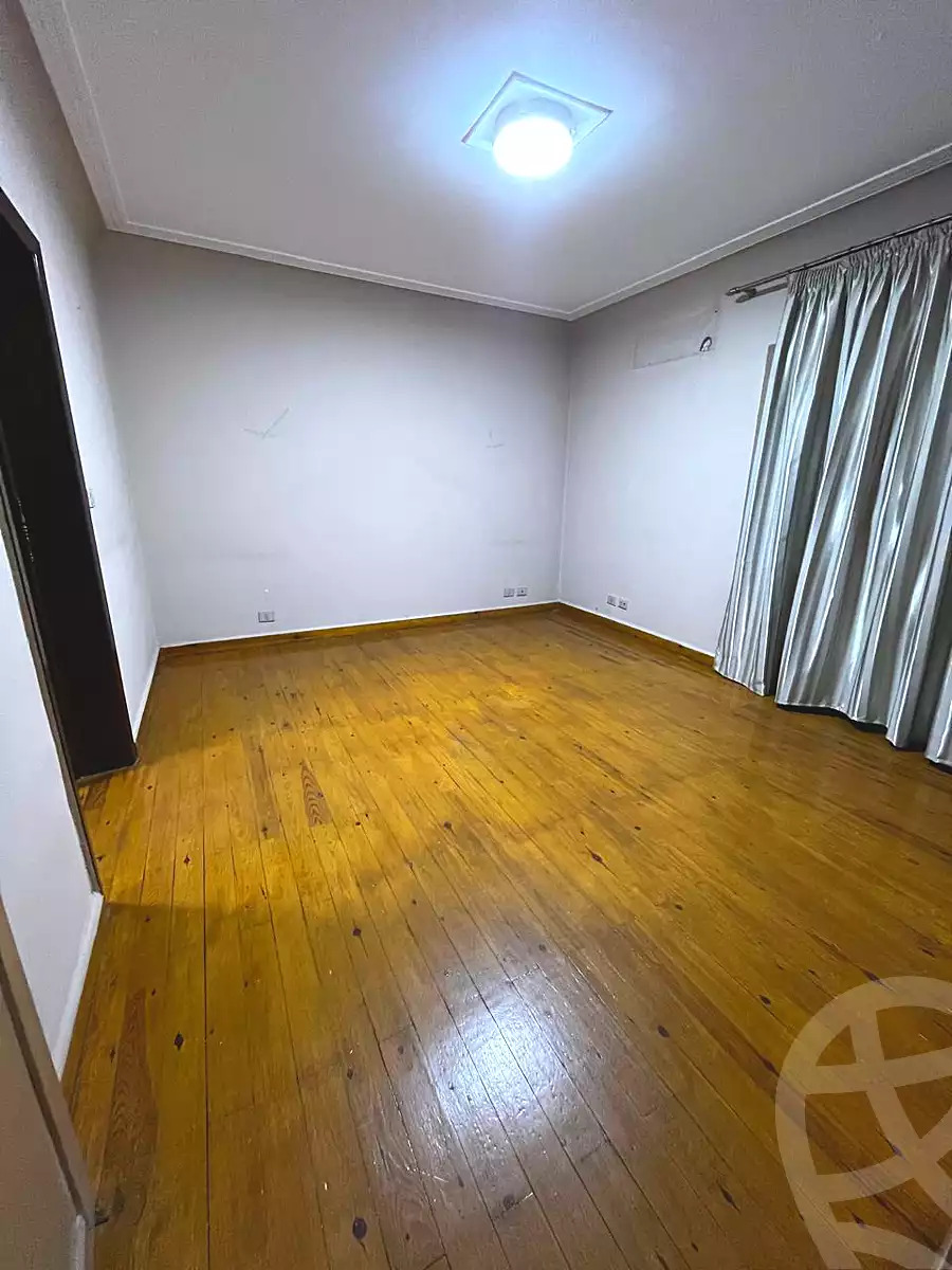 https://aqarmap.com.eg/ar/listing/6942296-for-sale-cairo-nasr-city-hay-el-sefarat-mecca-st