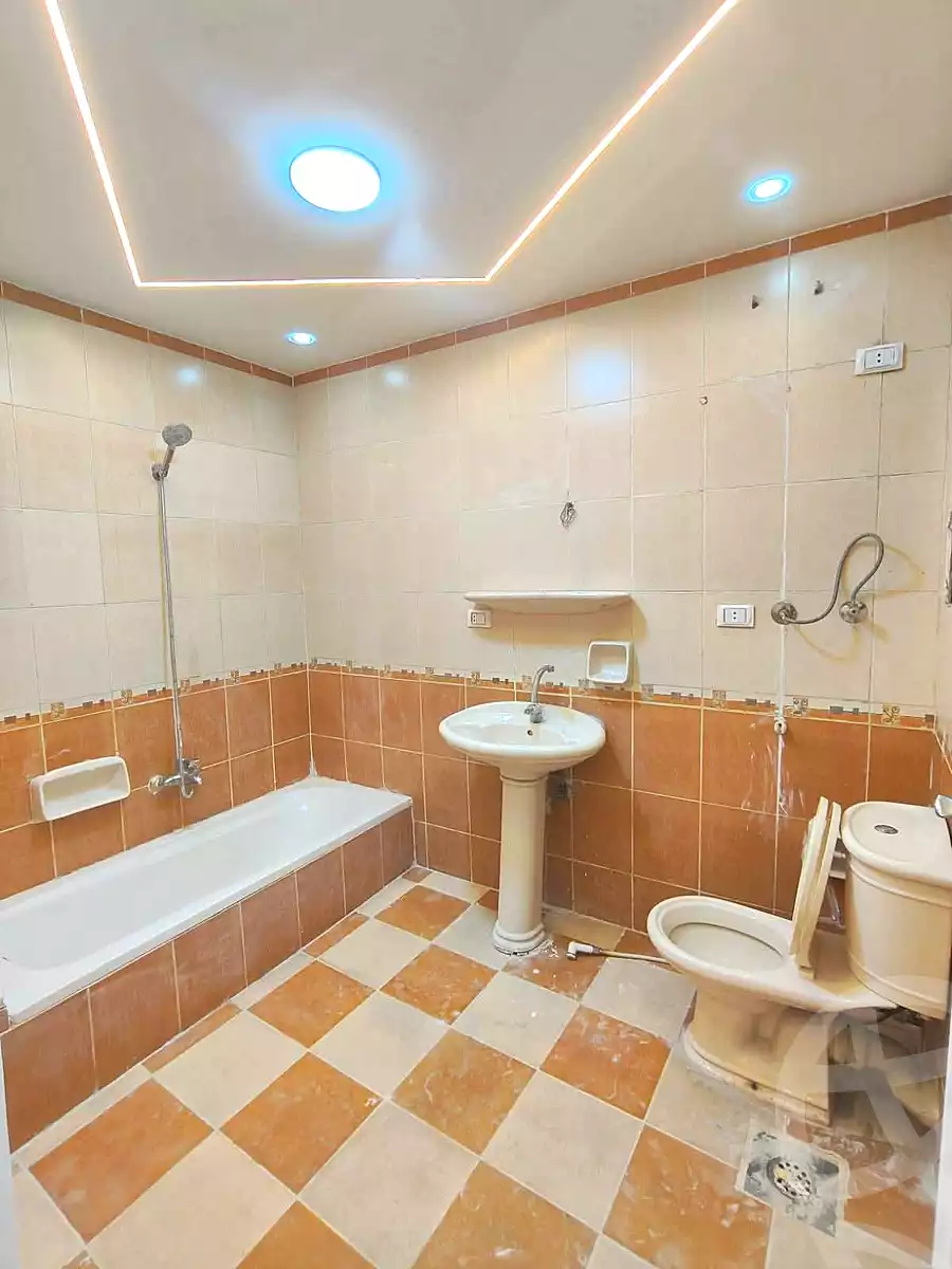 https://aqarmap.com.eg/ar/listing/6942484-for-sale-alexandria-miami