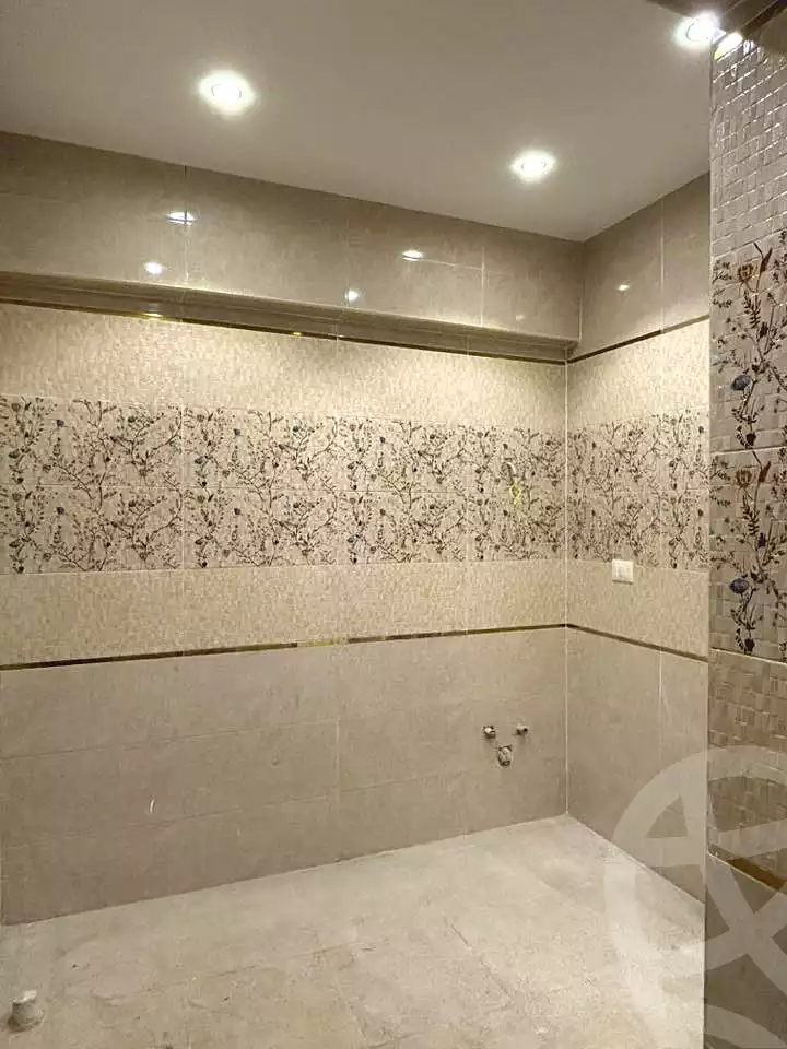 https://aqarmap.com.eg/ar/listing/6942740-for-sale-alexandria-al-agamy-lbytsh-shahr-al-assal-st
