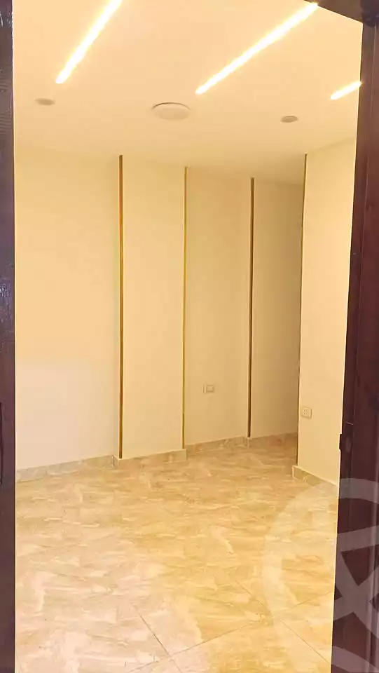 https://aqarmap.com.eg/ar/listing/6942858-for-sale-alexandria-al-agamy-lbytsh-shahr-al-assal-st