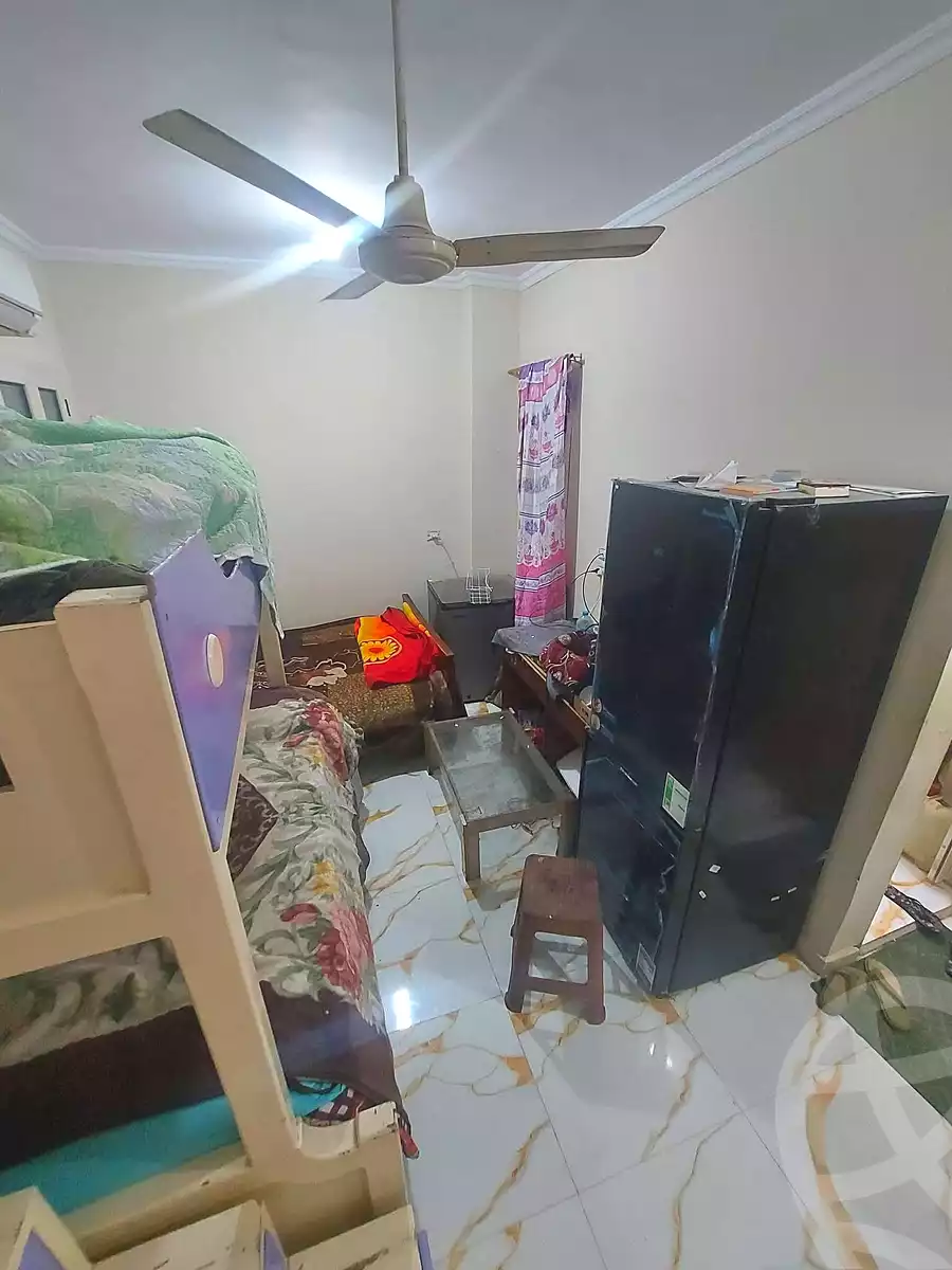 https://aqarmap.com.eg/ar/listing/6942990-for-sale-cairo-helwan-el-shareaa-el-sharby-st