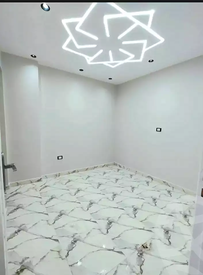 https://aqarmap.com.eg/ar/listing/6942928-for-sale-alexandria-al-agamy-lbytsh-shahr-al-assal-st