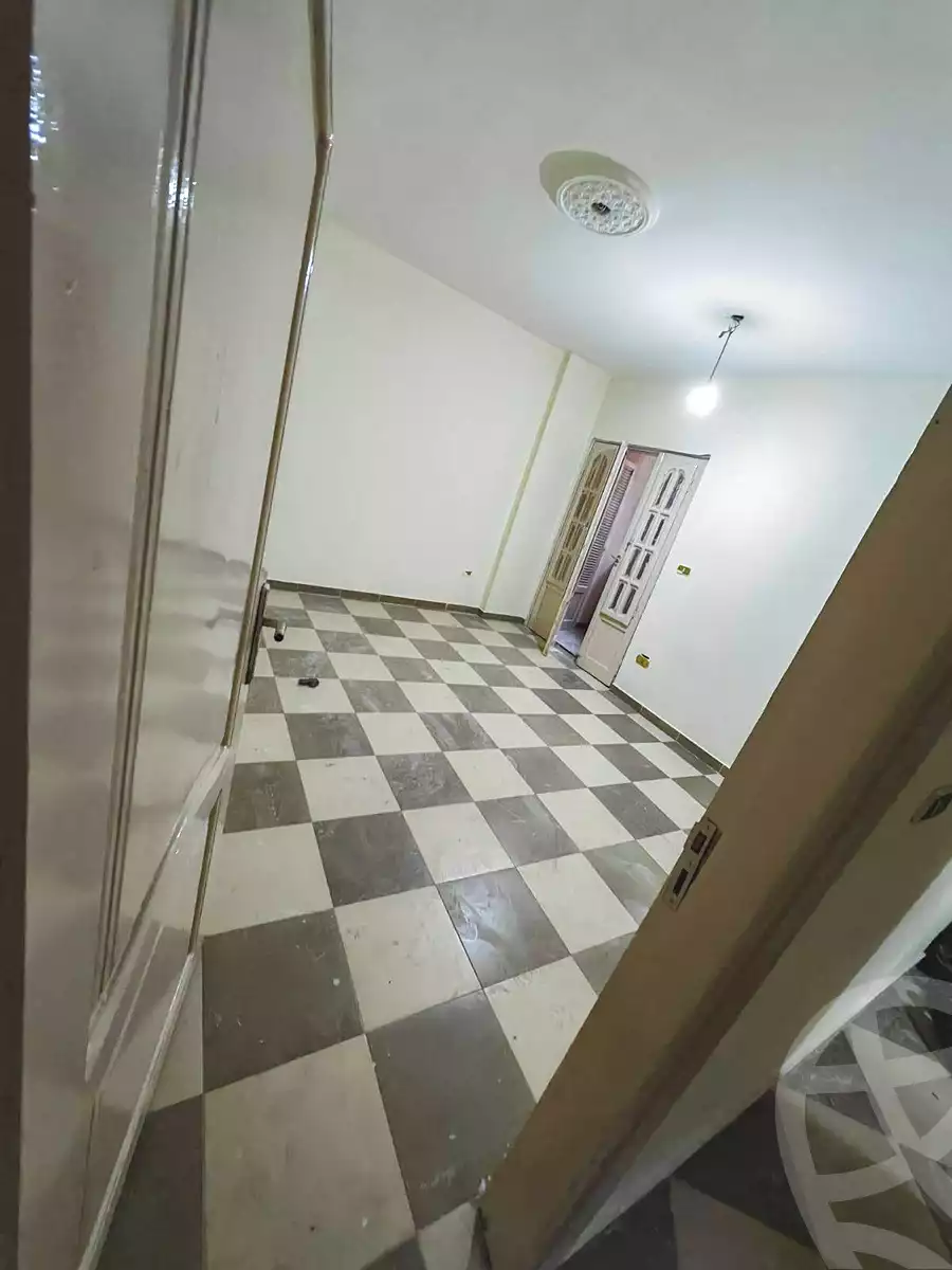 https://aqarmap.com.eg/en/listing/6943327-for-rent-cairo-helwan-helwan-el-sharkeya-el-maraghi-st