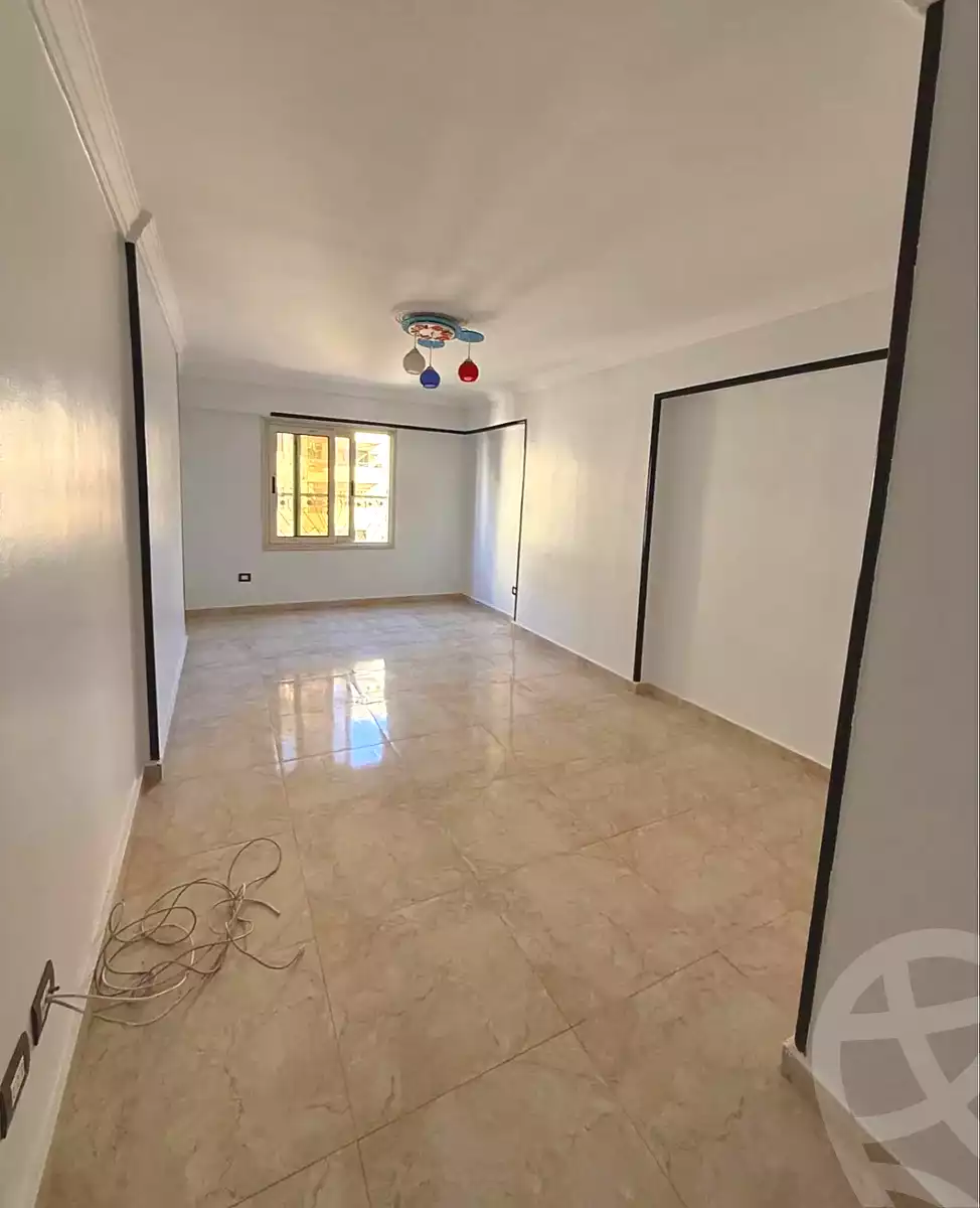 https://aqarmap.com.eg/ar/listing/6943636-for-sale-alexandria-el-mandara-shr-jml-bd-lnsr