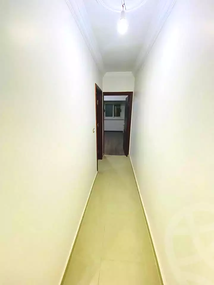https://aqarmap.com.eg/en/listing/6943749-for-sale-alexandria-el-mandara-alex-el-mandara-bahri-sidi-kamal-st